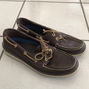 Sperry Boat Shoes Size 7